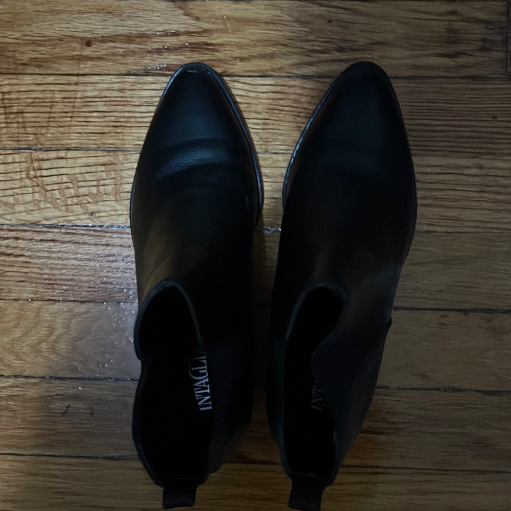 Black booties